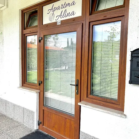 Apartma Alina Lucija Exterior photo