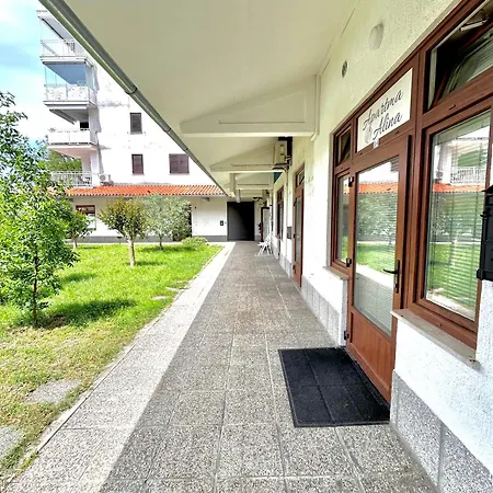 Apartma Alina Lucija Exterior photo